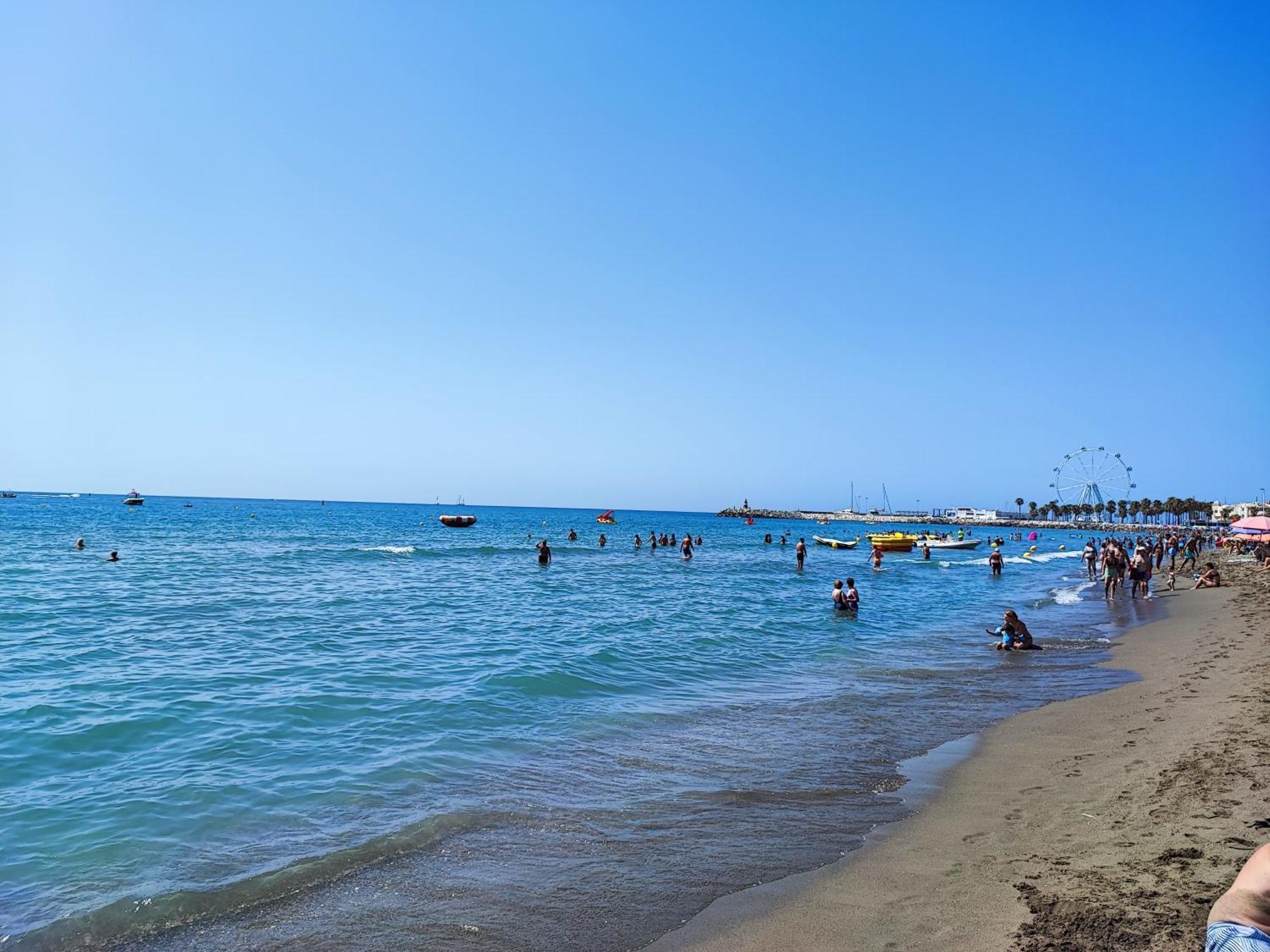 Apartamento 150 Metros De La Playa Torremolinos Bagian luar foto