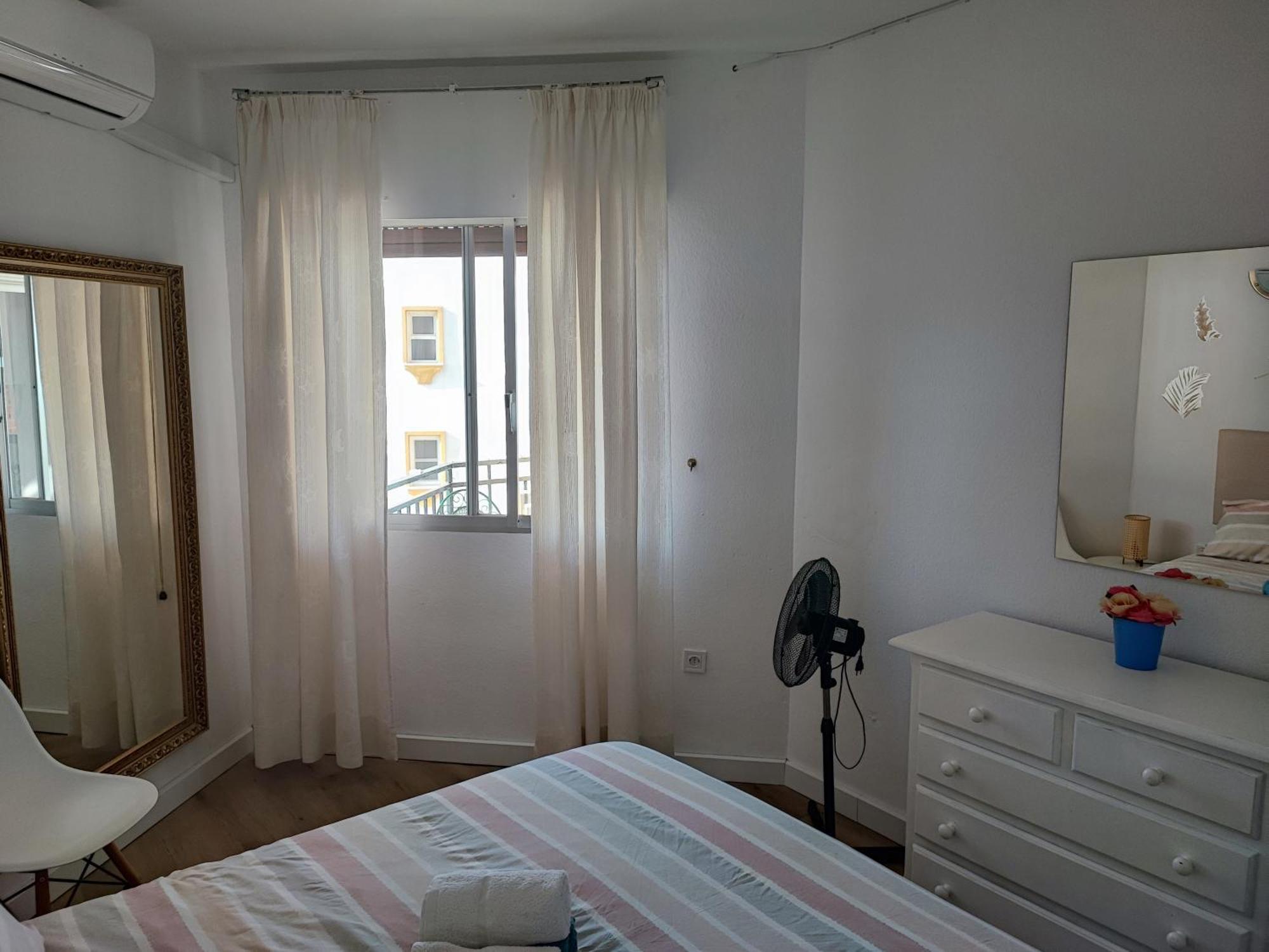 Apartamento 150 Metros De La Playa Torremolinos Bagian luar foto
